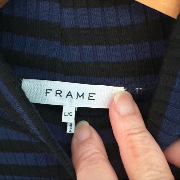 Frame Striped Ribbed Turtleneck. Size Large. - Picture 3 of 9